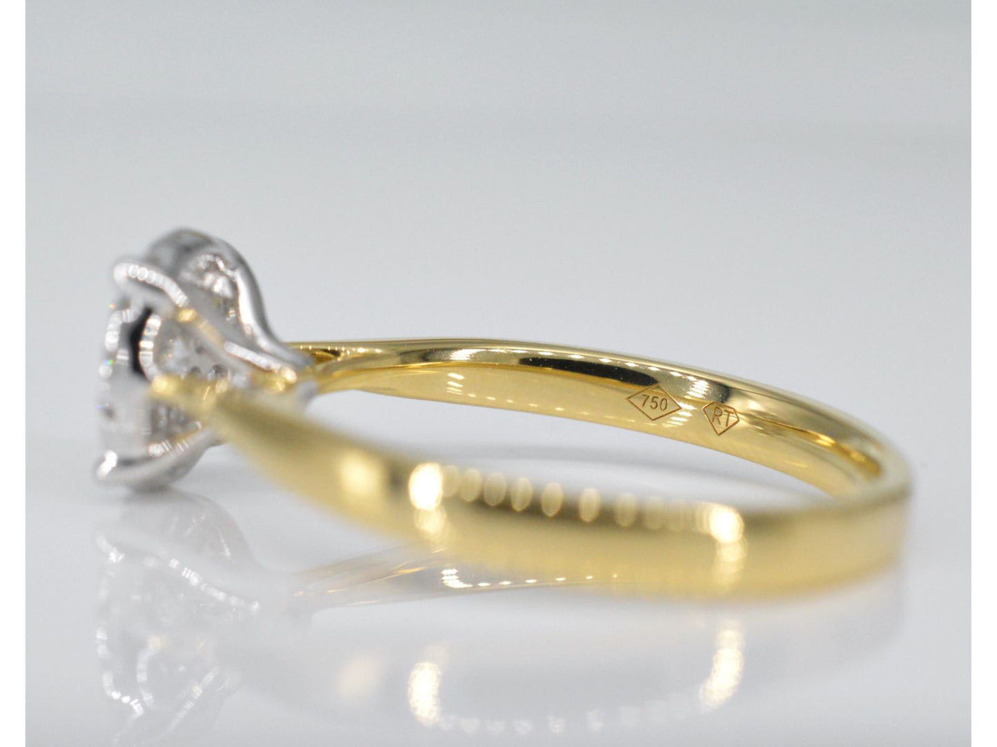 Gouden ring met diamanten 1060-4