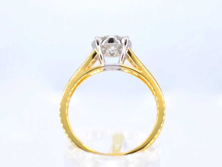 Gouden entourage ring met briljant geslepen diamanten van 1.00 carat