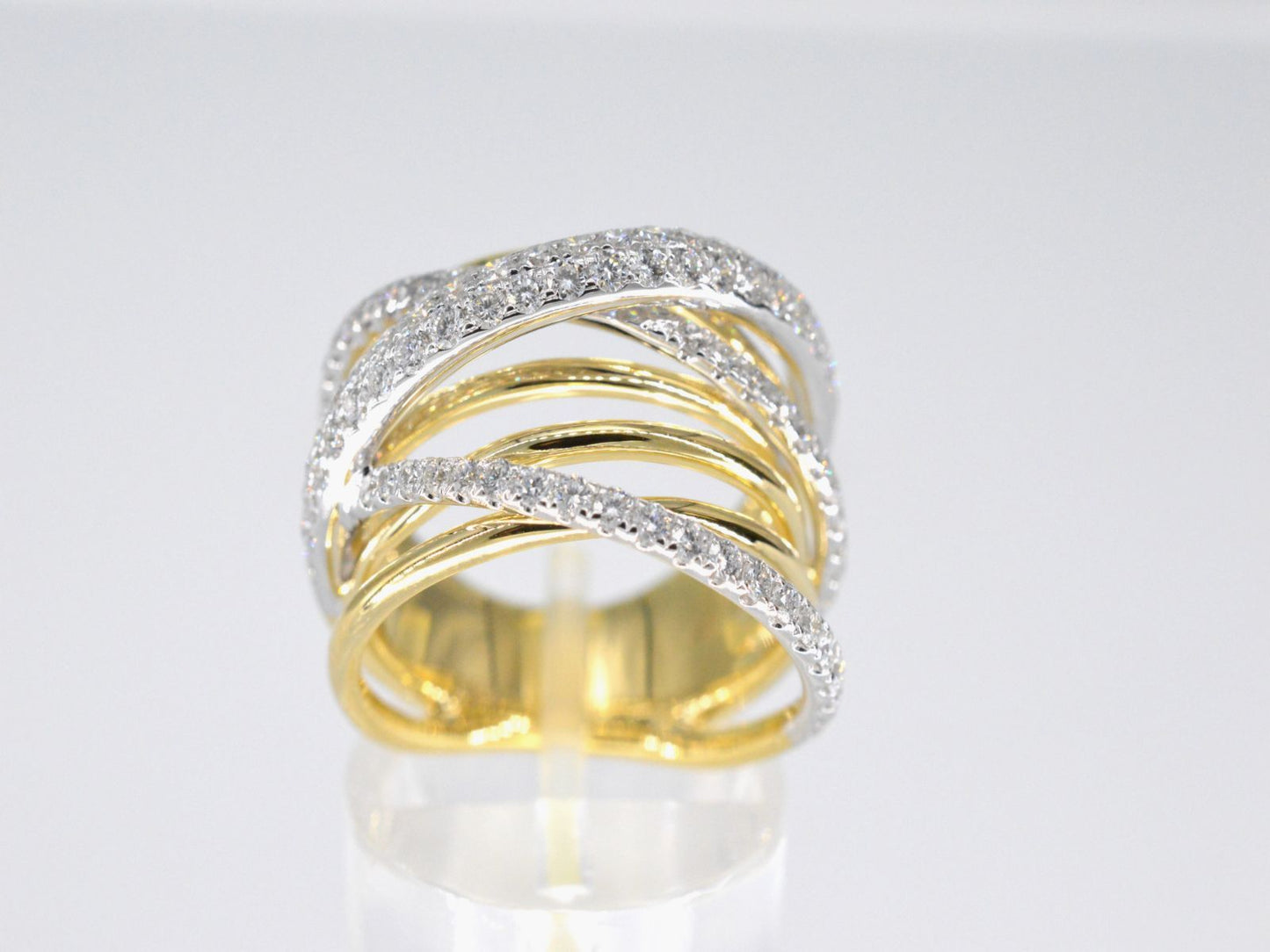 Gouden design ring met diamanten