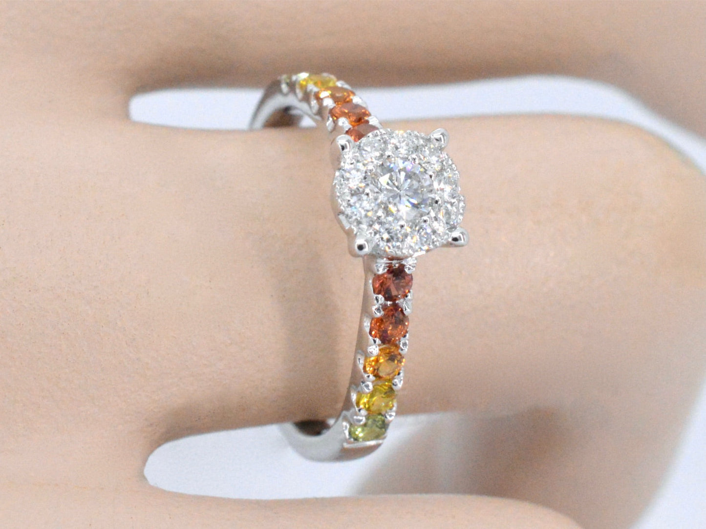 Witgouden ring met diamanten en multicolour saffieren 1073-1