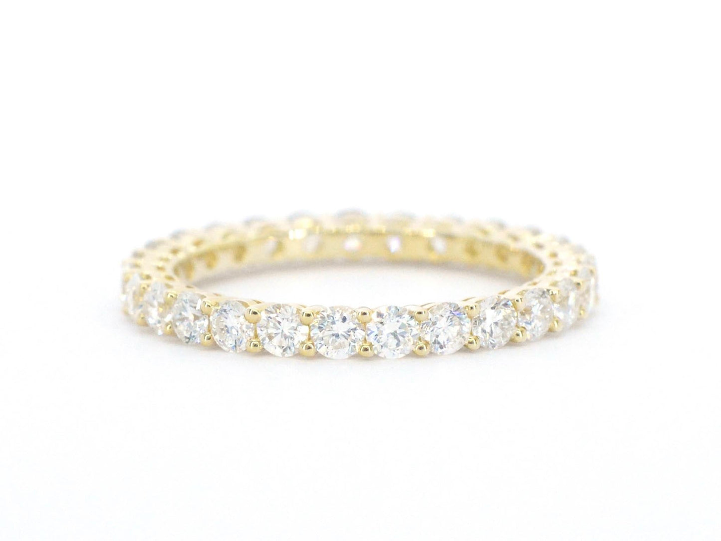 Gouden alliance ring met briljant geslepen diamant