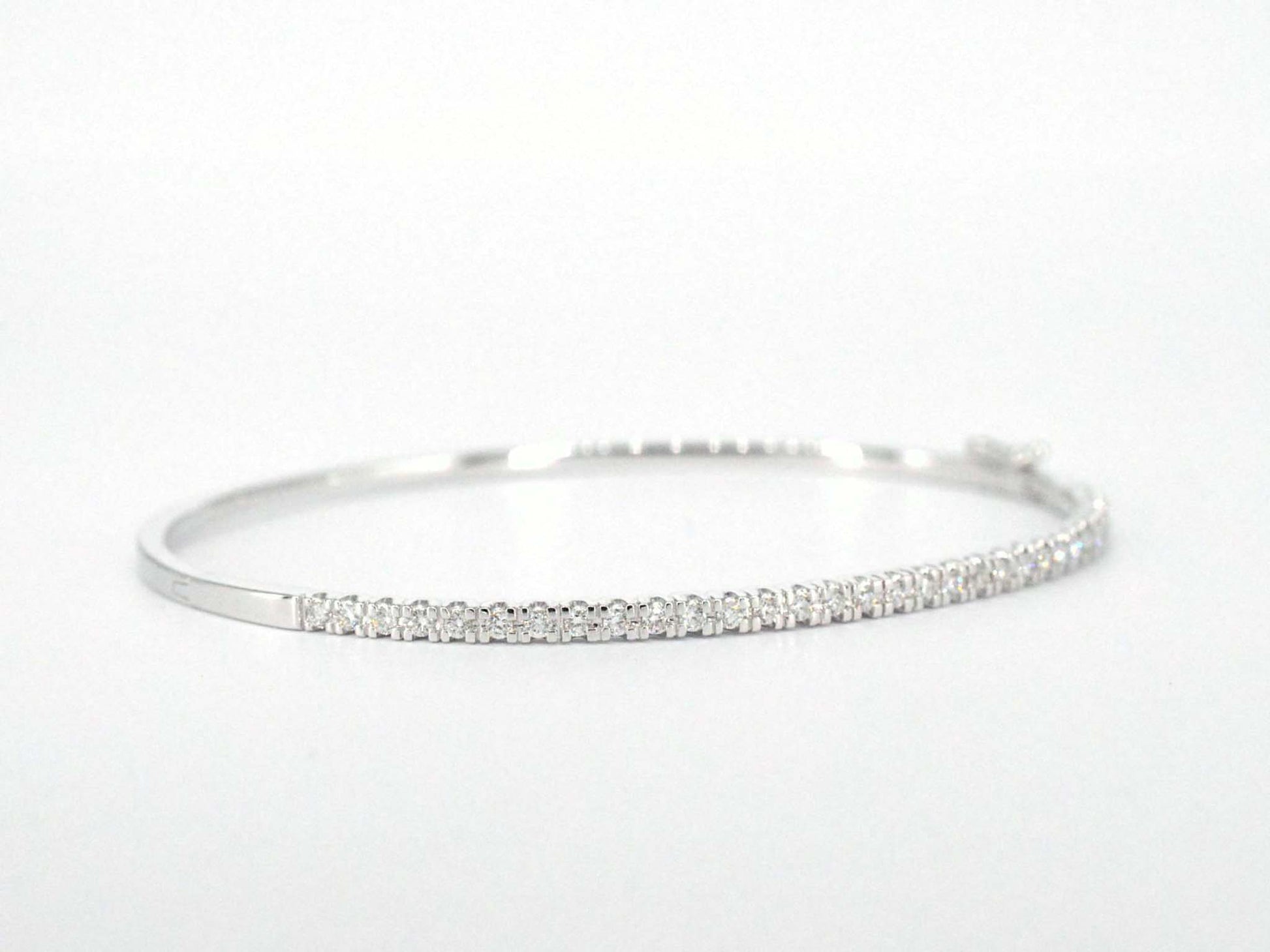 Witgouden armband met diamanten 1101-2