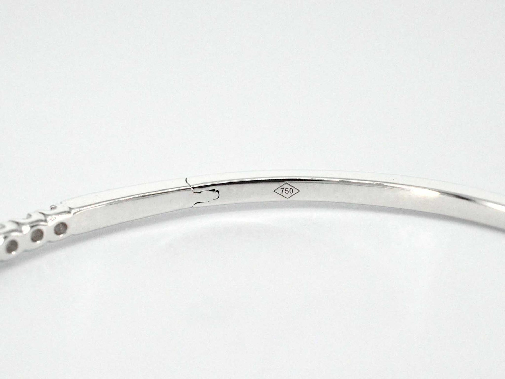 Witgouden armband met diamanten 1101-6