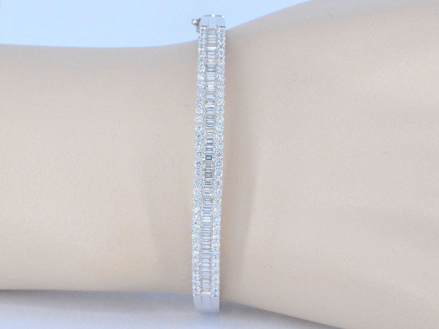 Armband met baguette en briljant geslepen diamanten