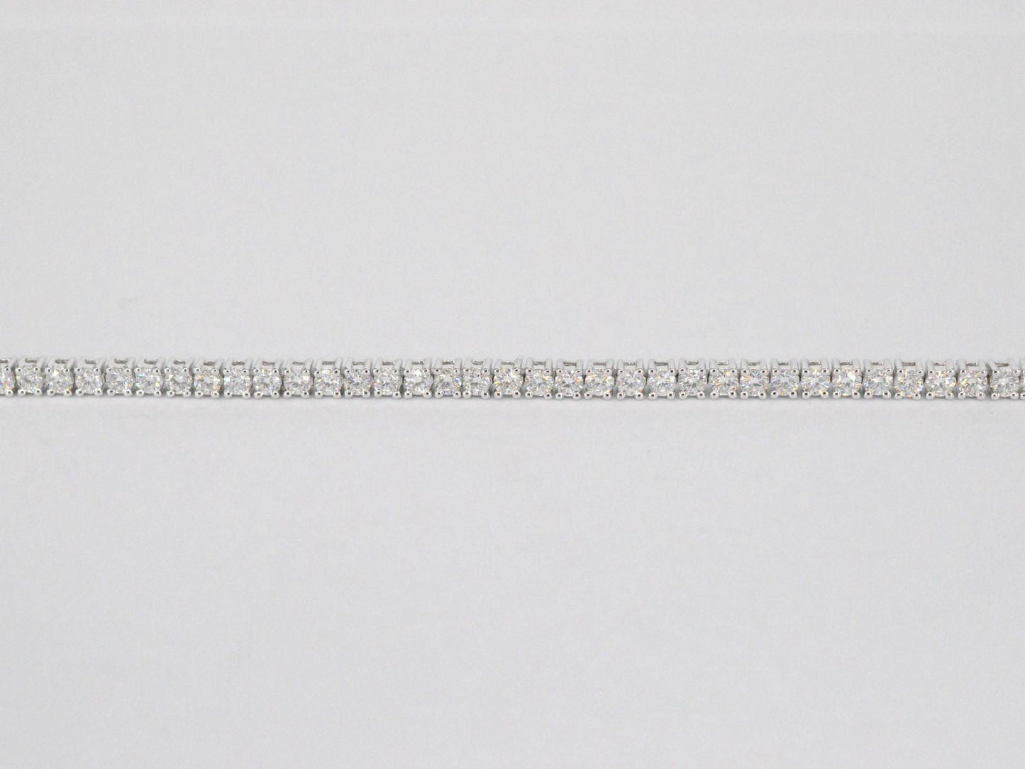 Witgouden tennisarmband met 3.00 carat diamanten