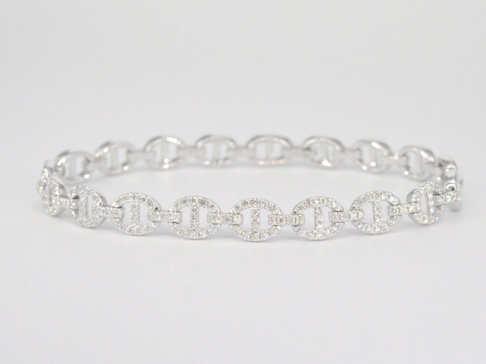 Tennisarmband met diamanten schakels met 157 diamanten