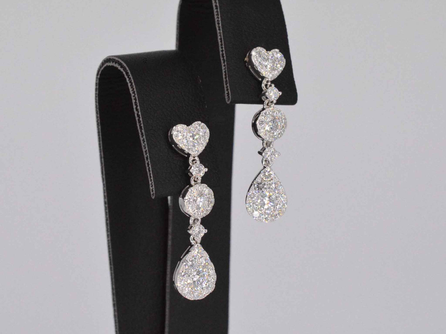 Witgouden diamanten oorhangers met diamanten 1.50 carat