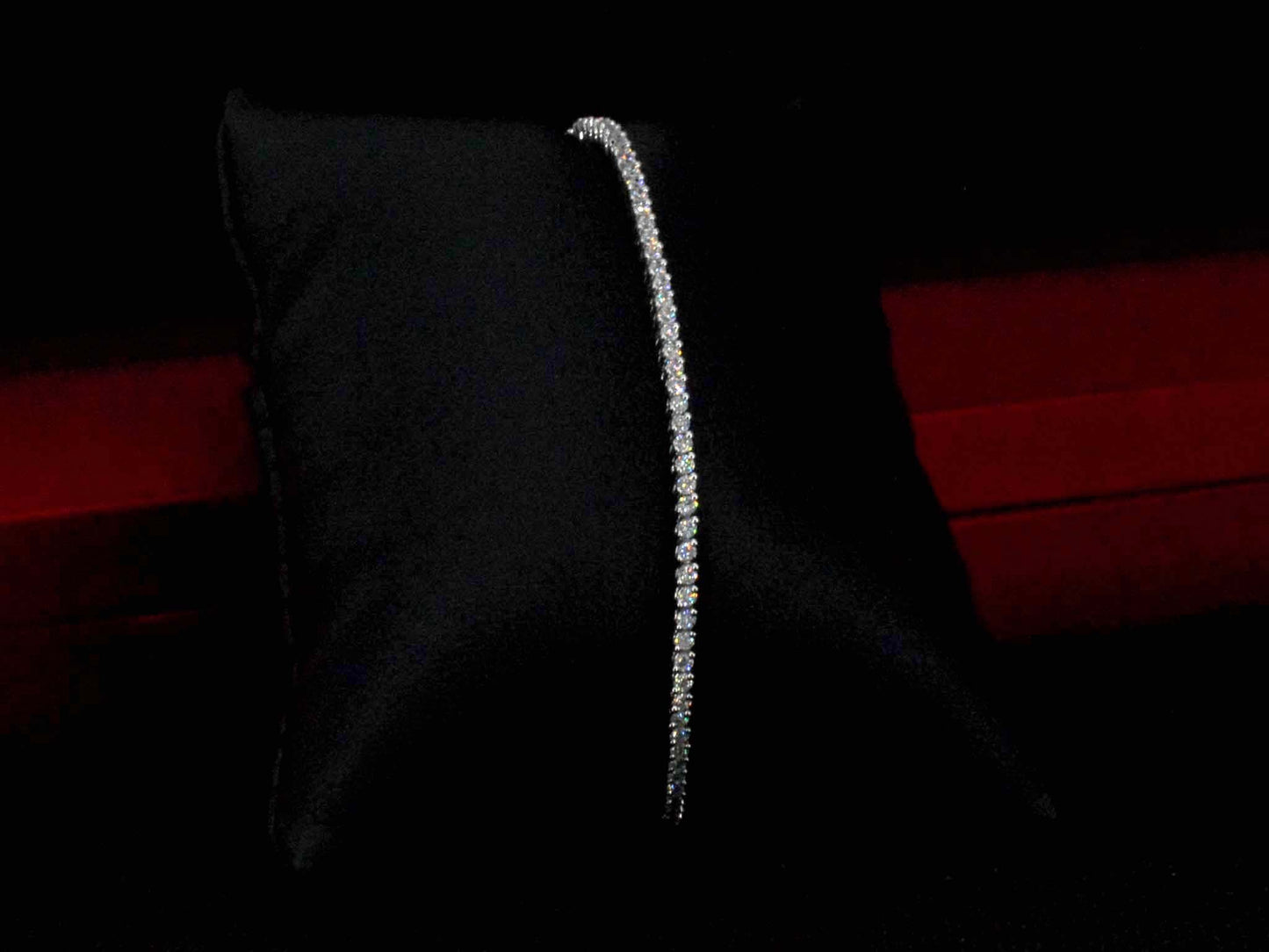Witgouden tennisarmband met 1.50 carat diamanten