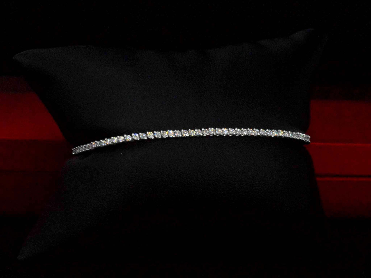 Witgouden tennisarmband met 1.50 carat diamanten