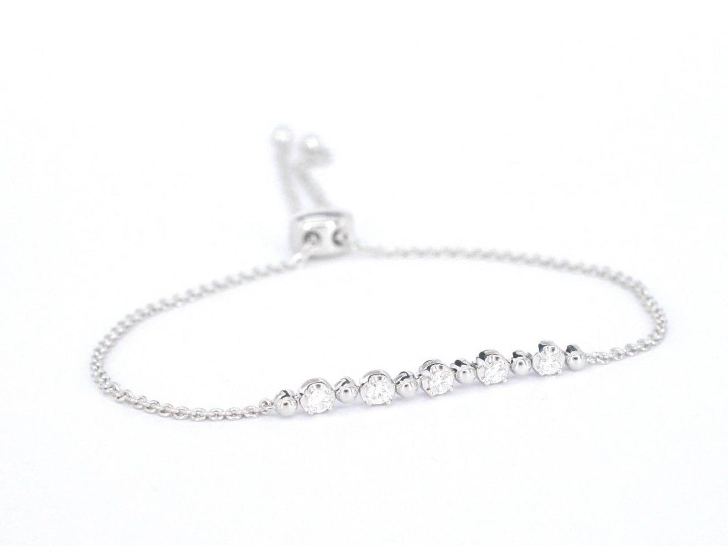 Witgouden armband met natuurlijke diamanten