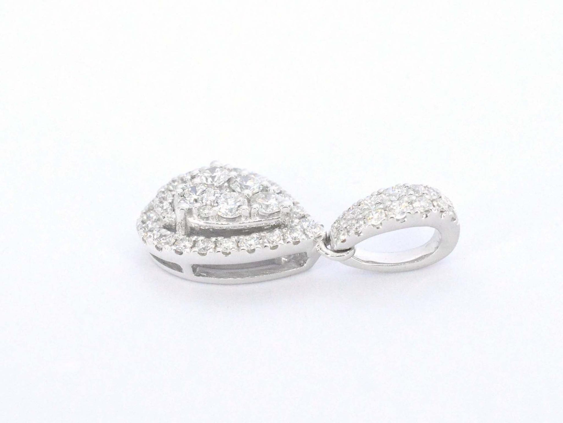 Witgouden hanger met diamanten pear shape 1232-3