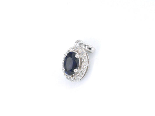 Witgouden entourage hanger met diamanten en saffier