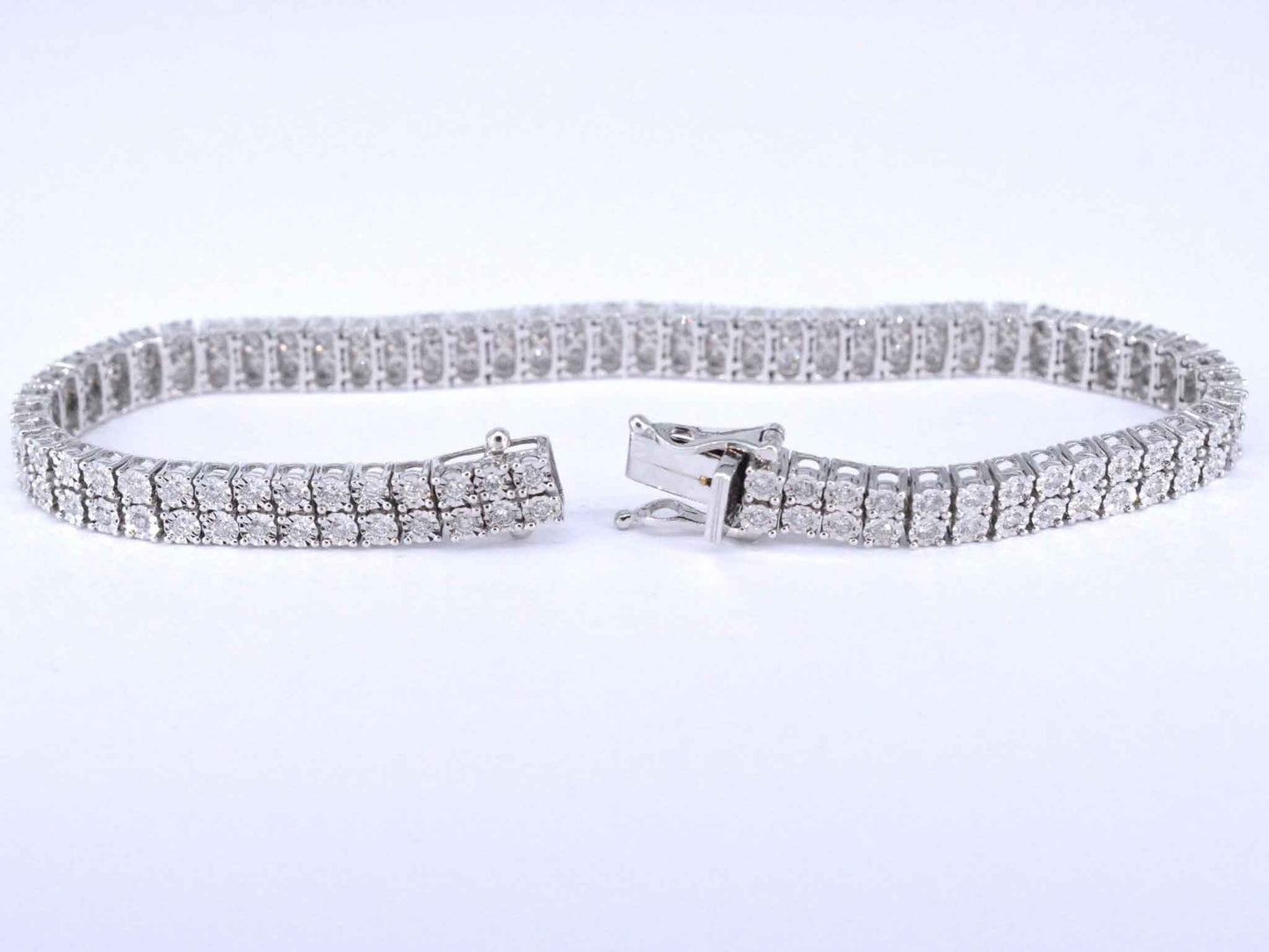Witgouden tennisarmband met 2 rijen diamanten 1.50 carat