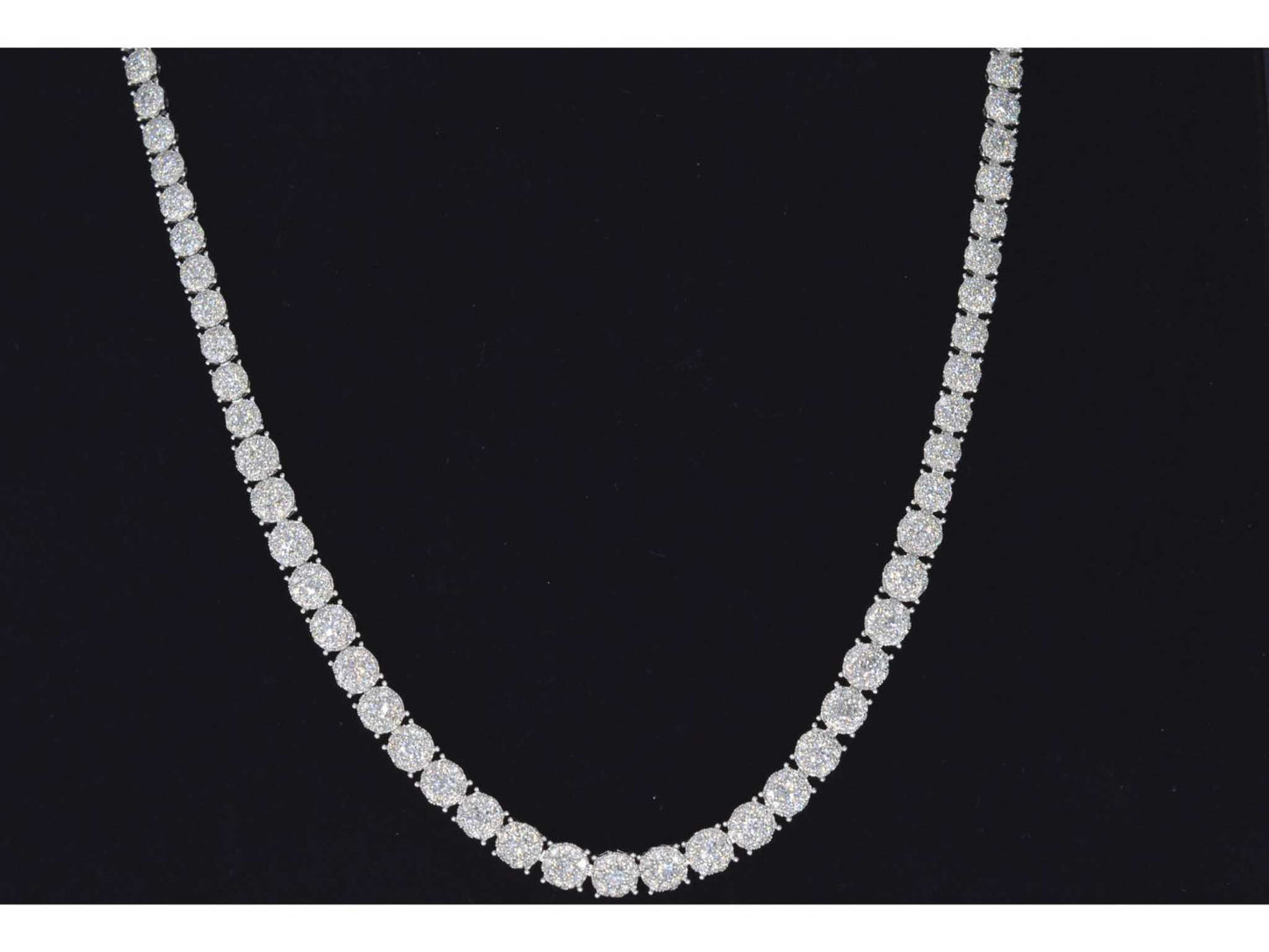 Witgouden collier met diamanten 10.00 carat 2038-6