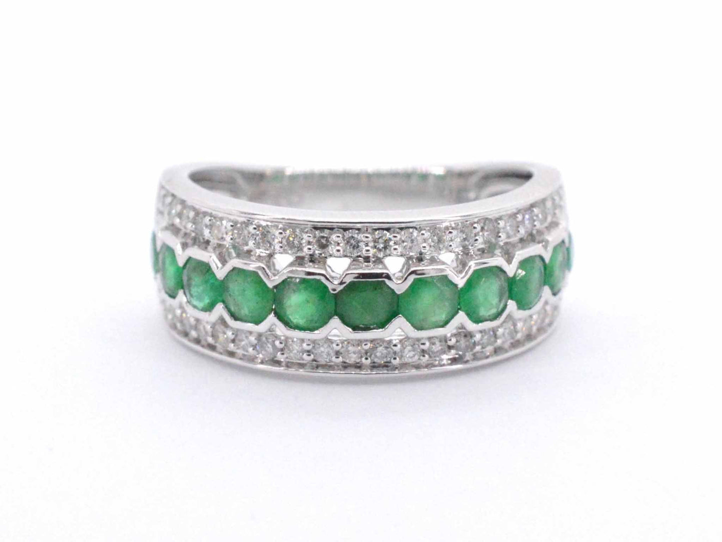 Witgouden ring met diamanten en smaragd 2071-5