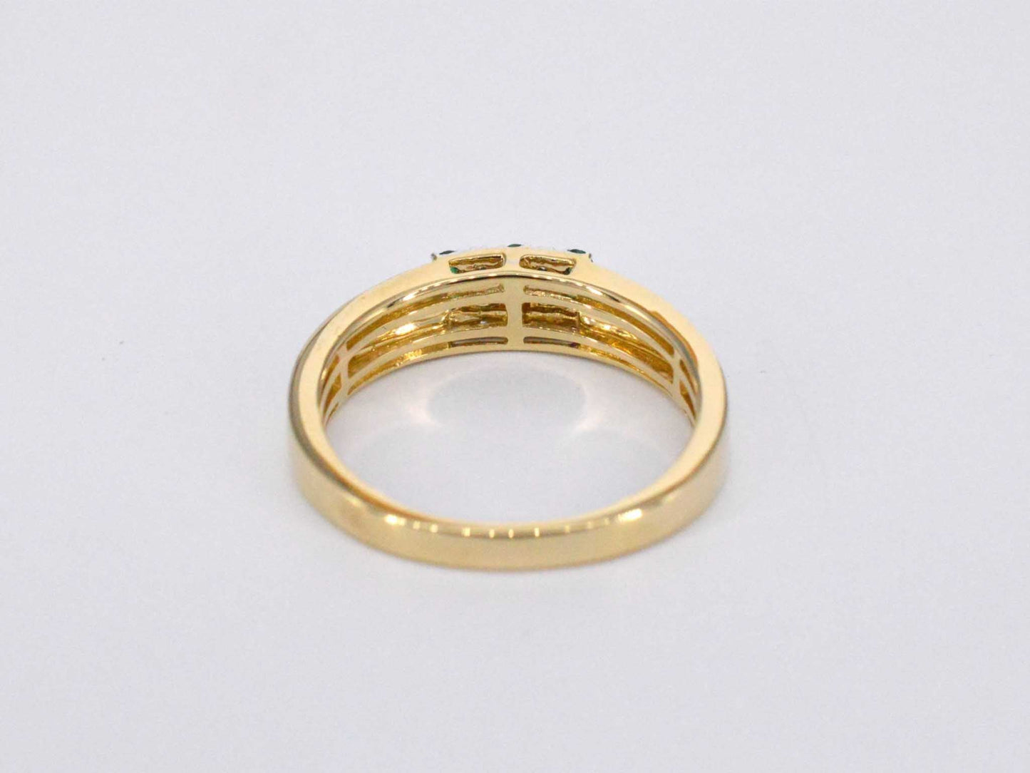 Gouden ring met diamant en multicolour edelstenen