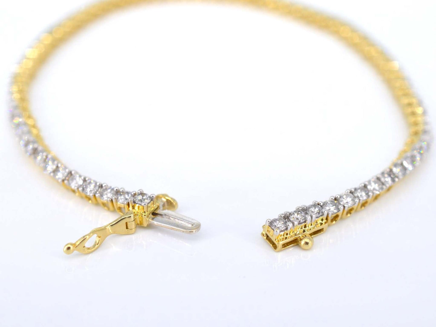 Gouden tennisarmband met diamanten 3.50 carat