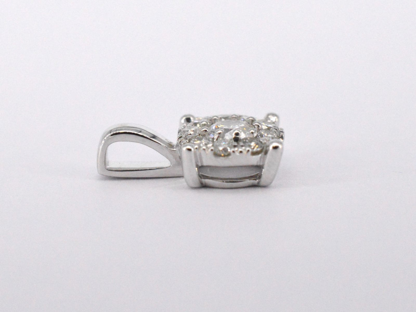 Witgouden hanger met diamanten 2156-4