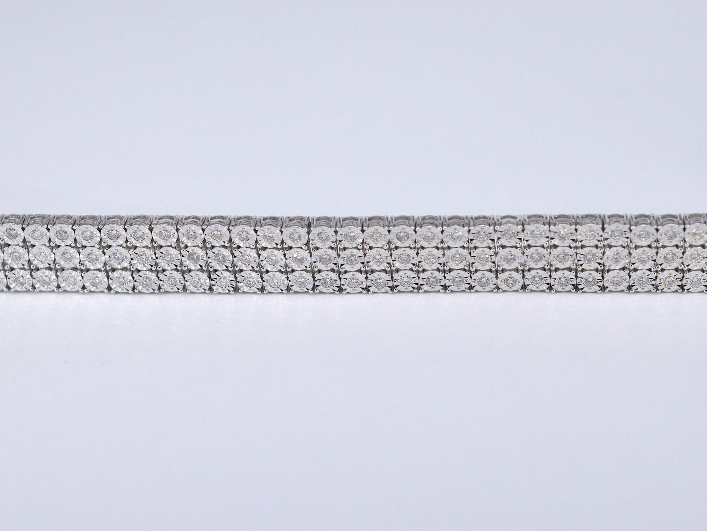Witgouden tennisarmband met 3 rijen diamanten 2.25 carat