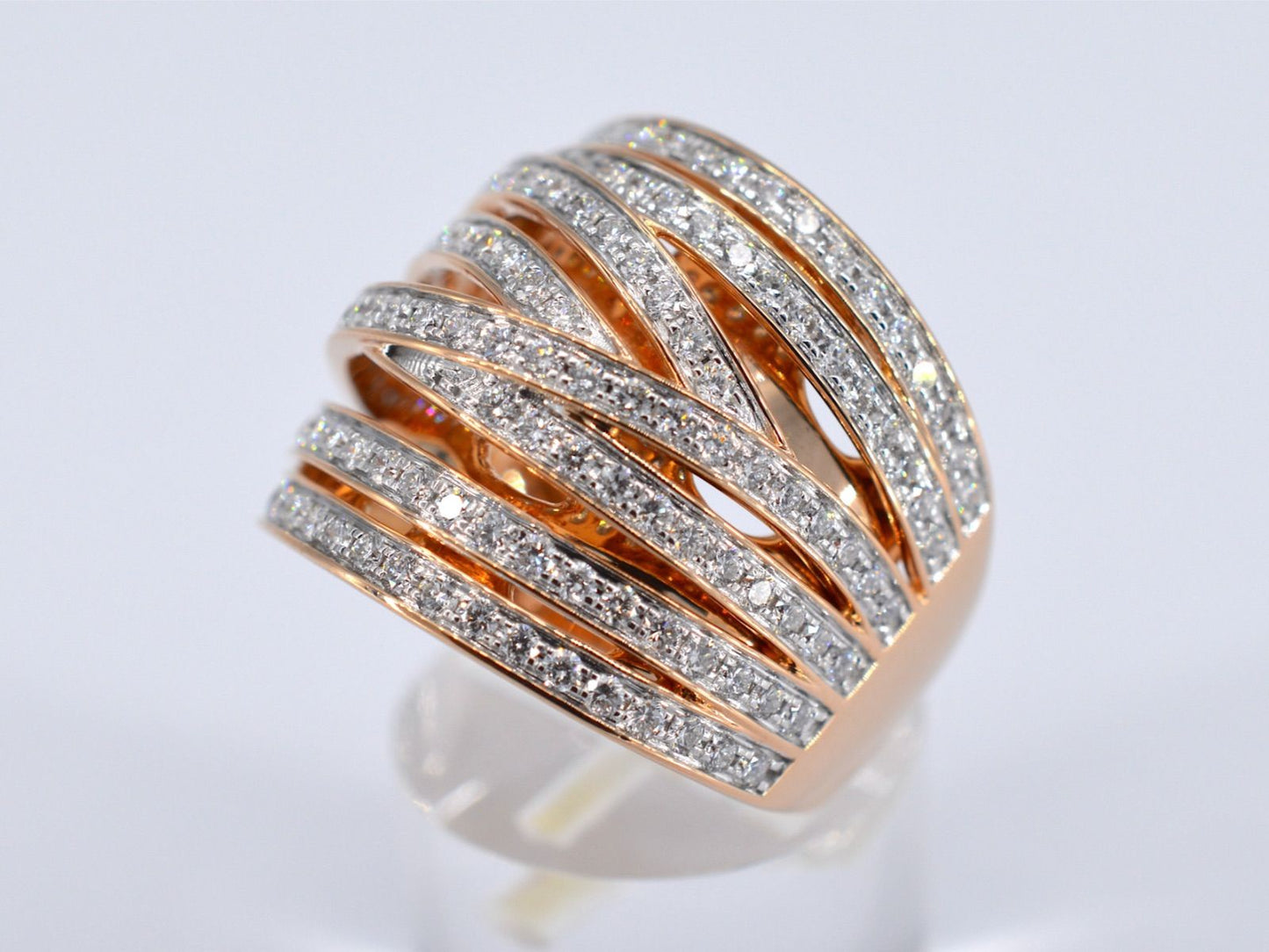 Rosegouden design ring met briljanten diamanten