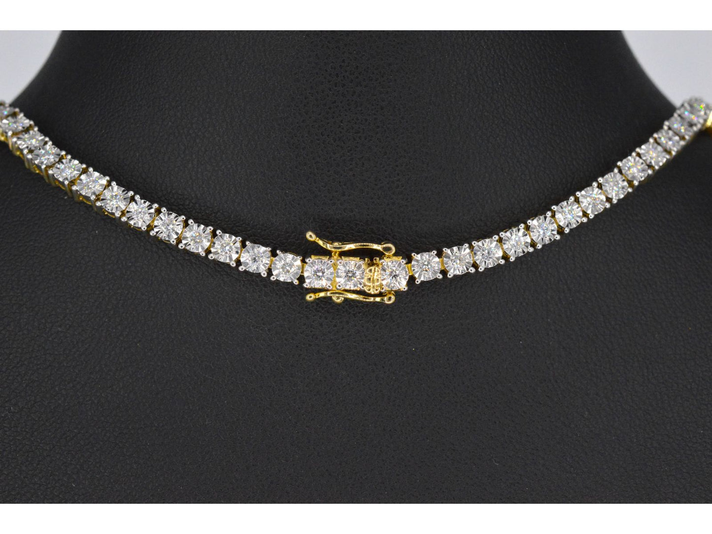 Gouden collier met diamanten 3.50 carat