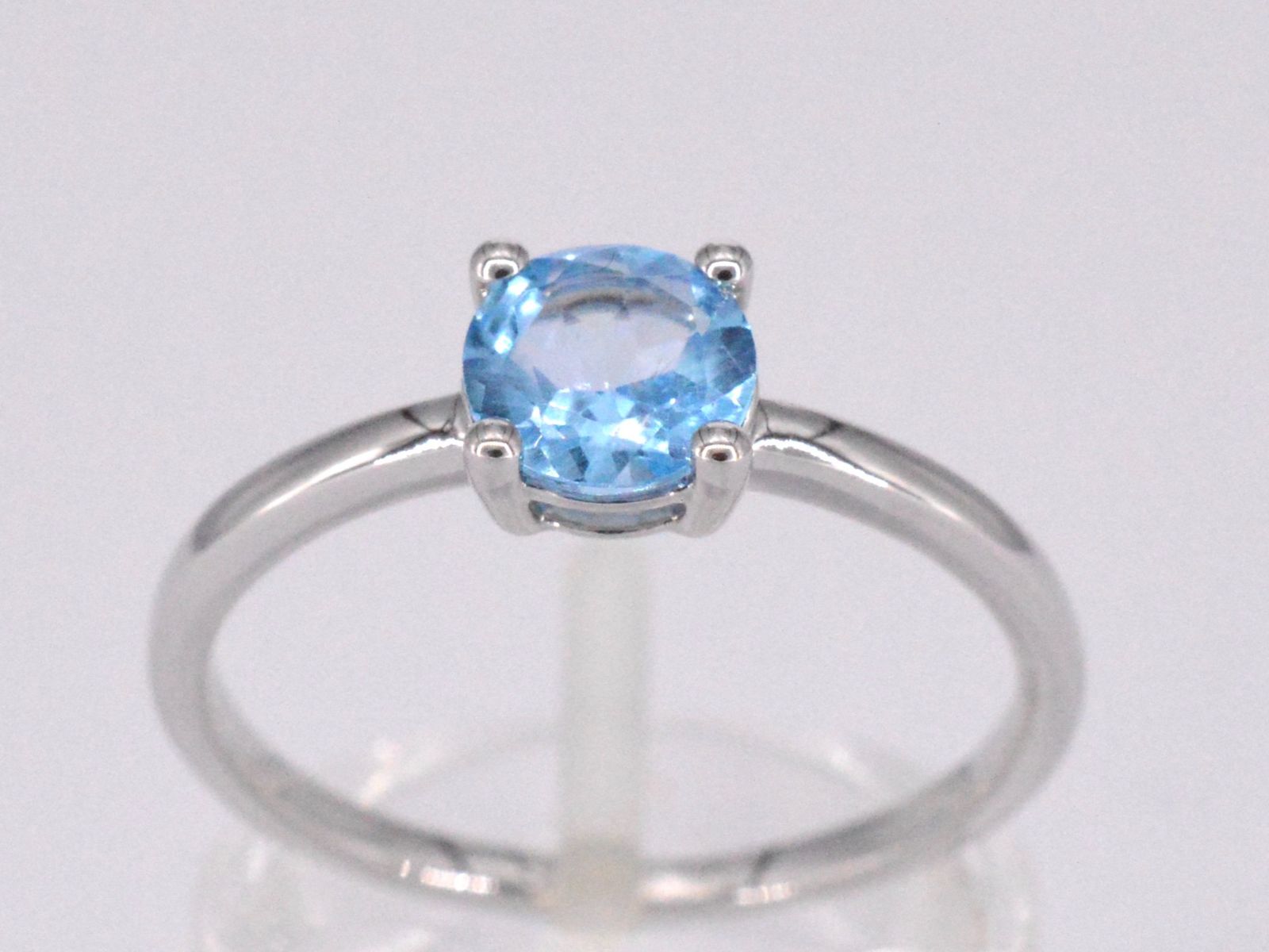 Witgouden ring met topaas 2203-8