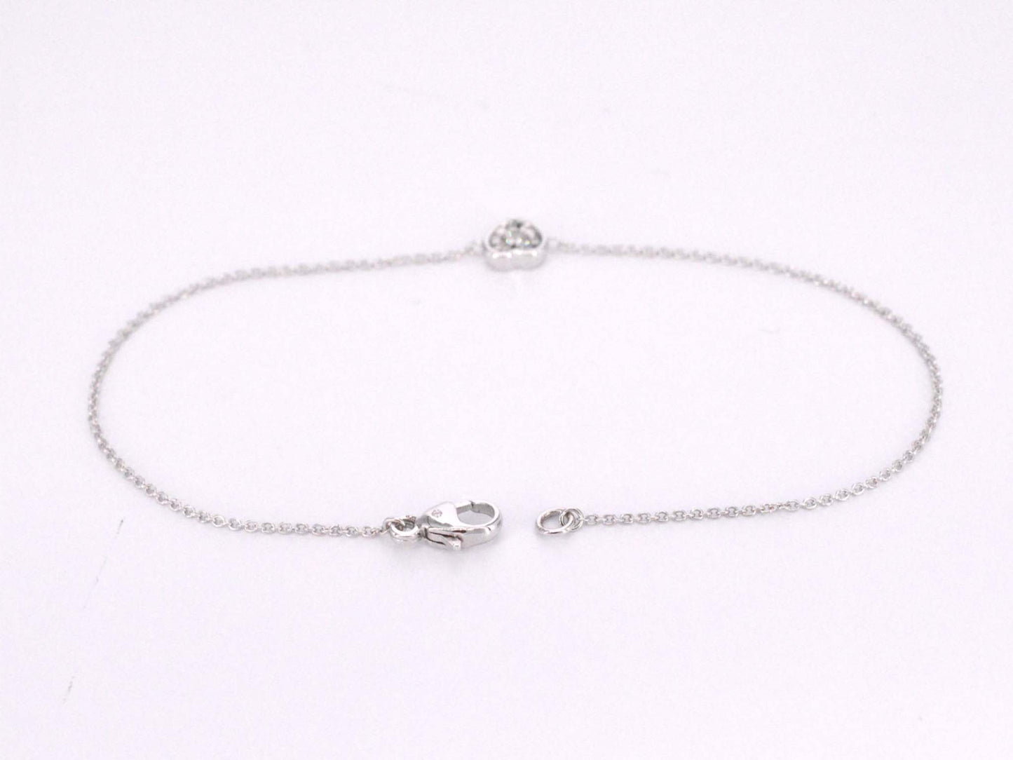 Witgouden armband met diamanten hartje 0.10 carat