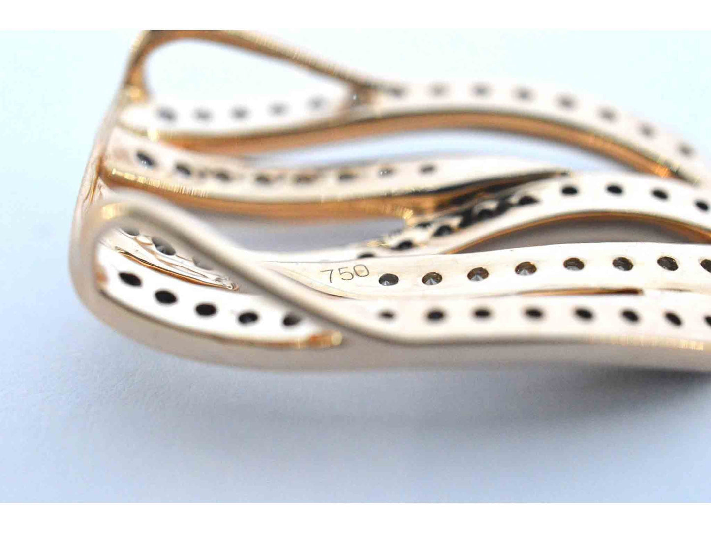 Rosegouden design hanger met briljanten diamanten
