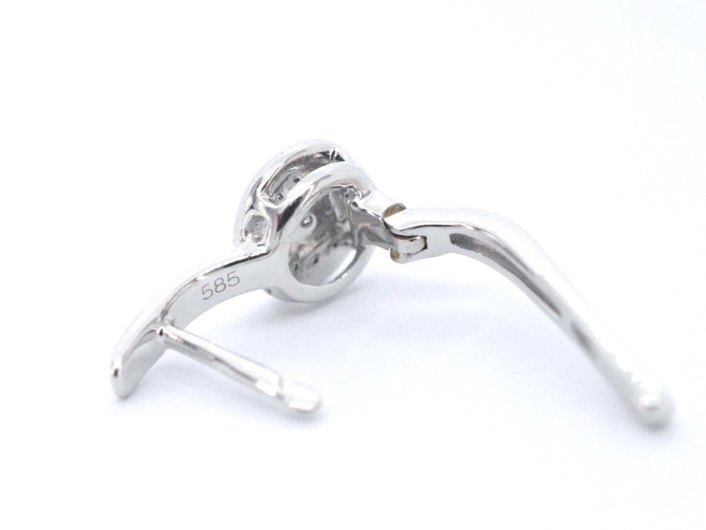 Witgouden oorbellen met diamant 2280-3