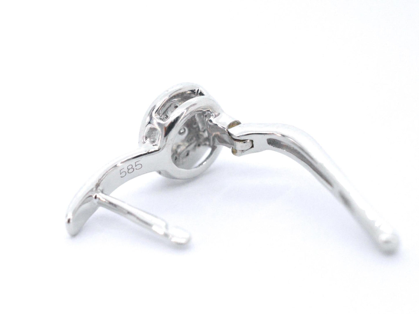 Witgouden oorbellen met diamant 2280-6