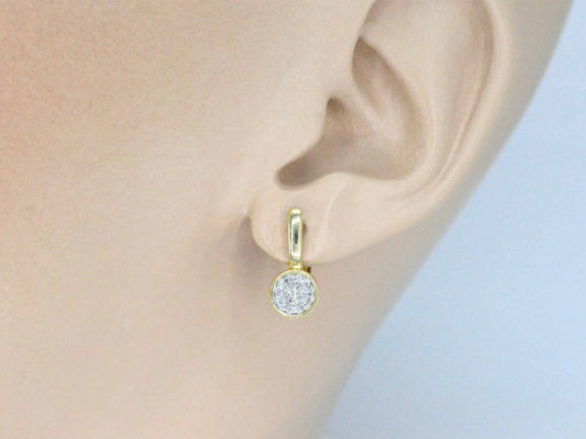 Gouden oorbellen met diamant