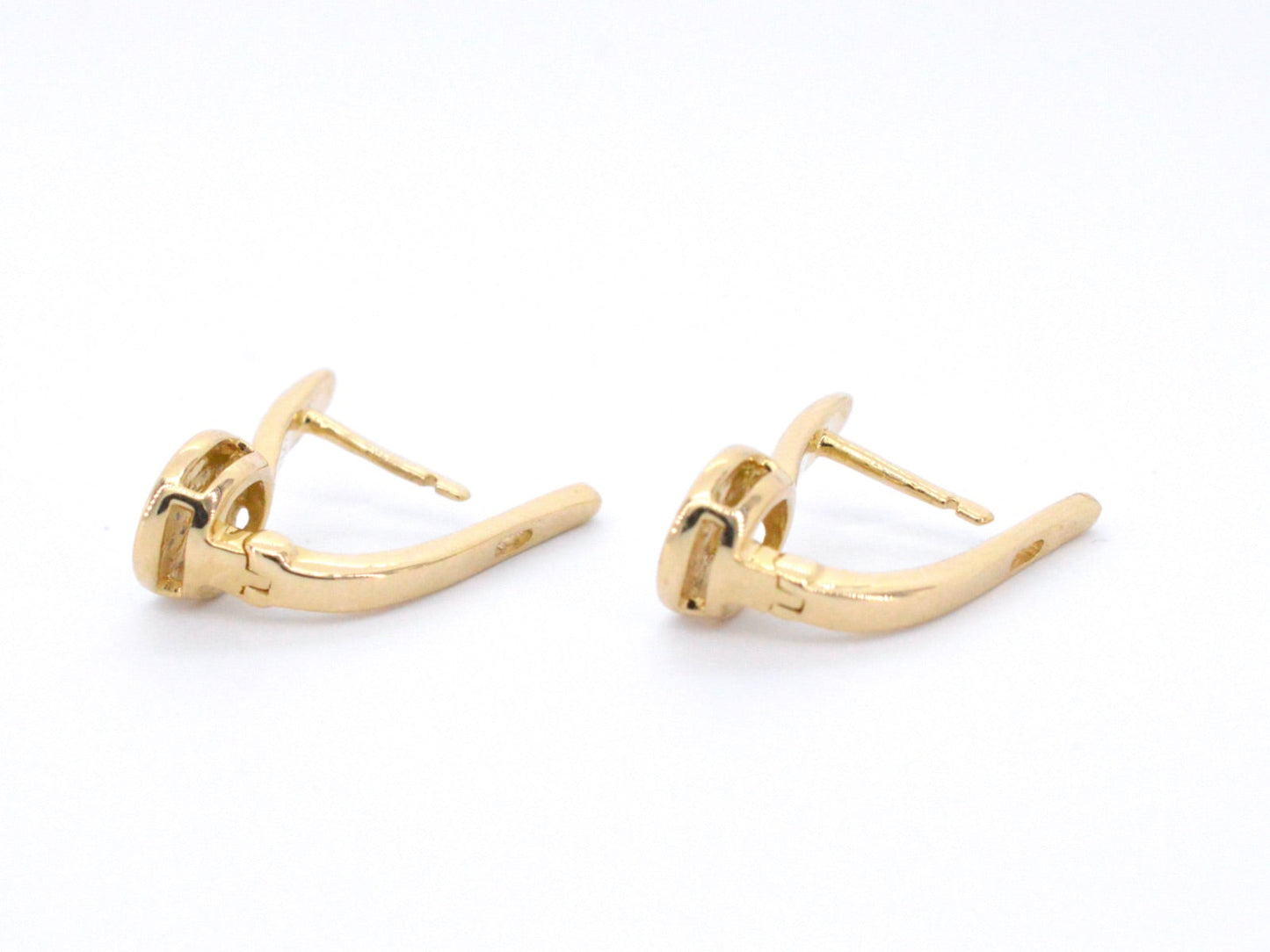 Gouden oorbellen met diamant 2281-5