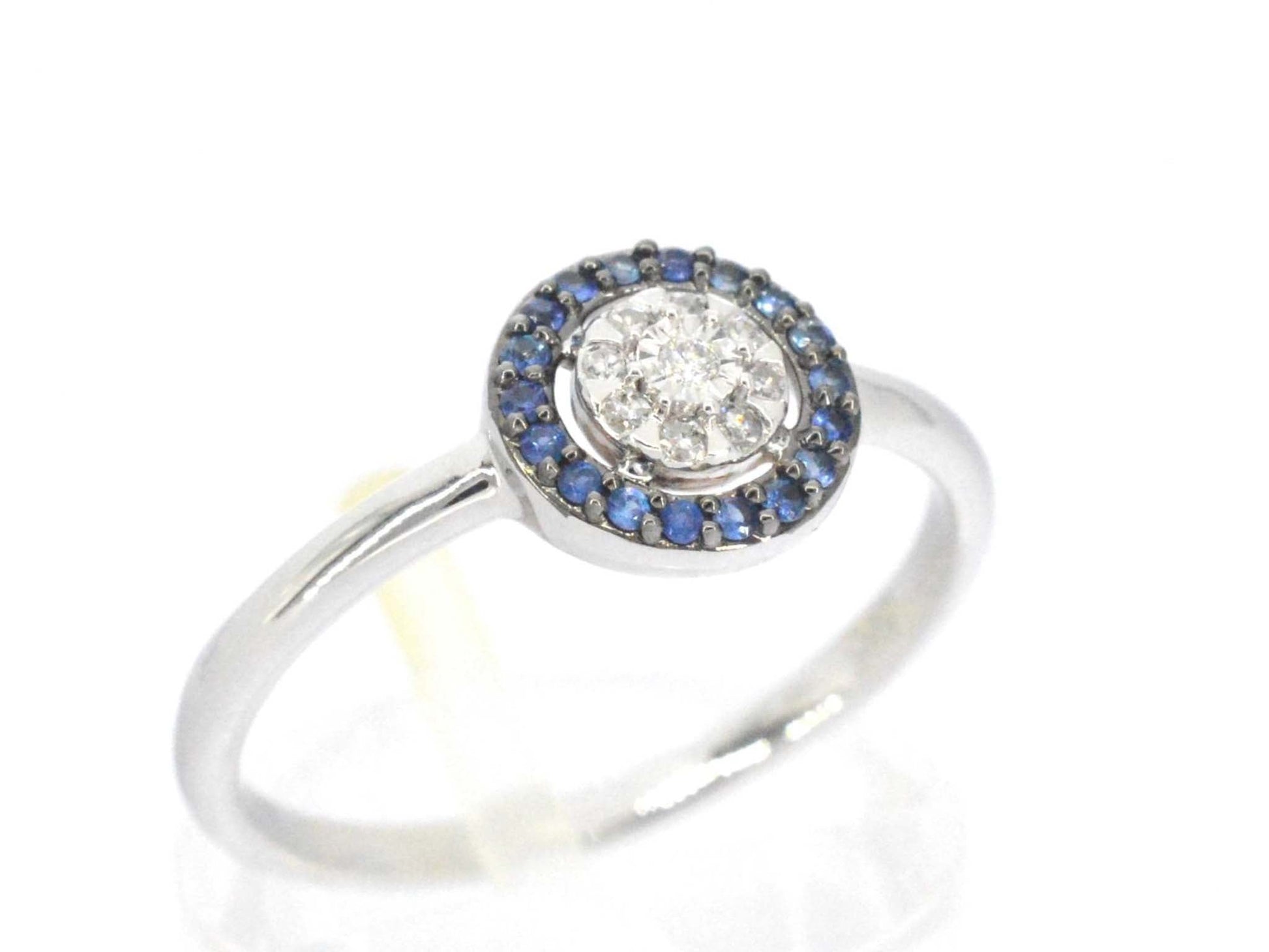 Witgouden ring met diamanten en saffieren 2314-2