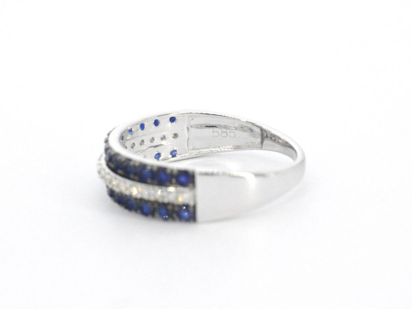 Witgouden ring met diamanten en saffieren