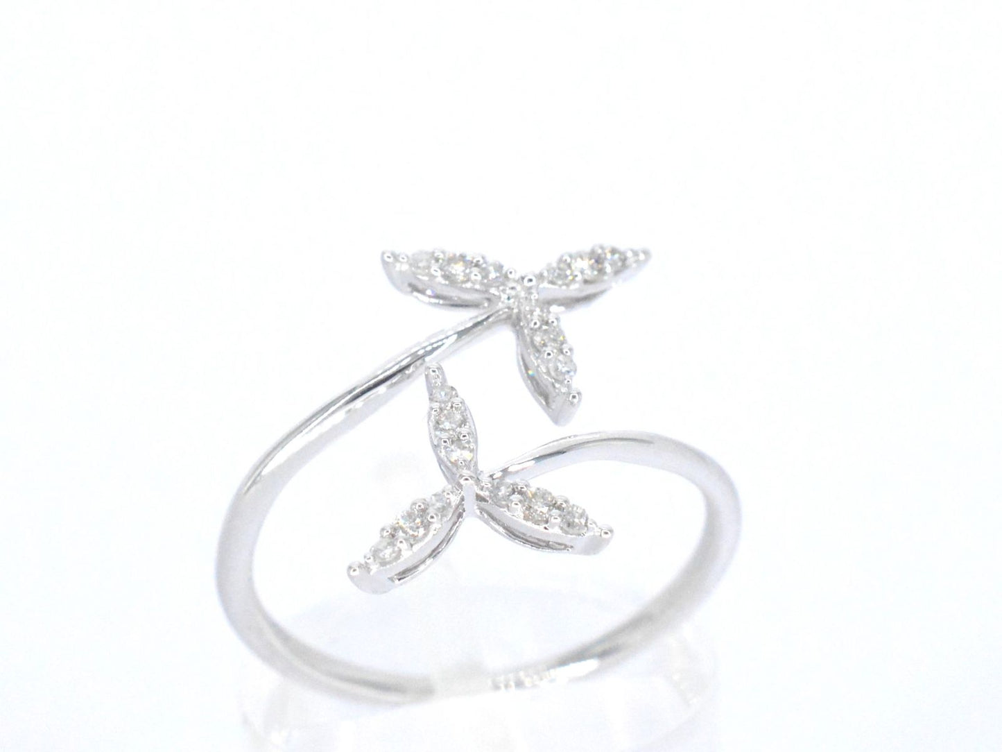 Witgouden ring met diamanten