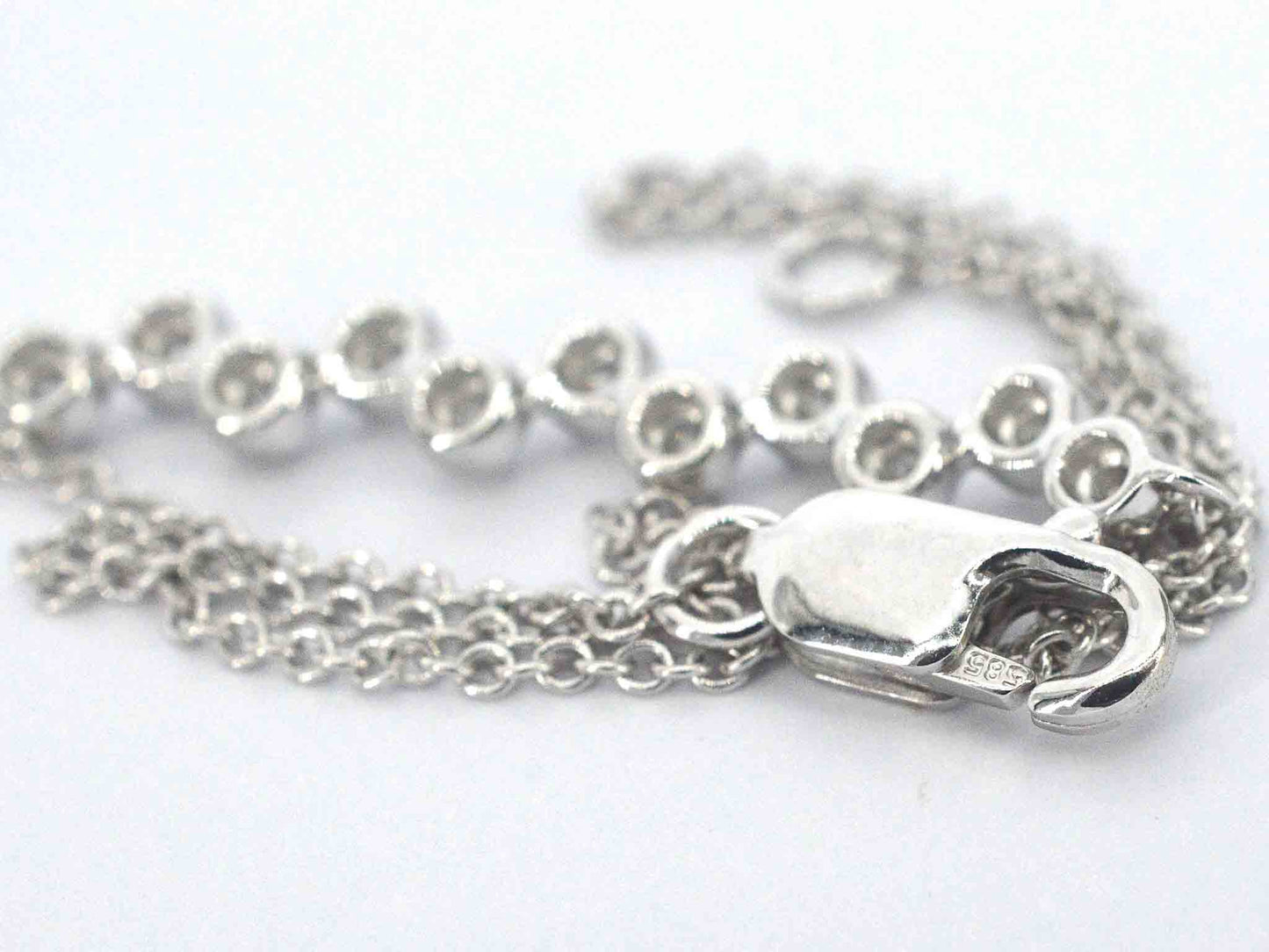 Witgouden armband met diamanten
