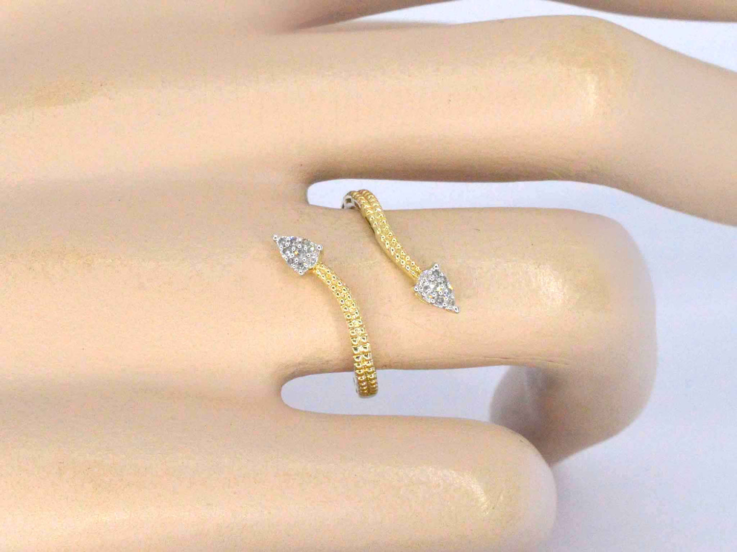 Gouden design ring met natuurlijke diamanten