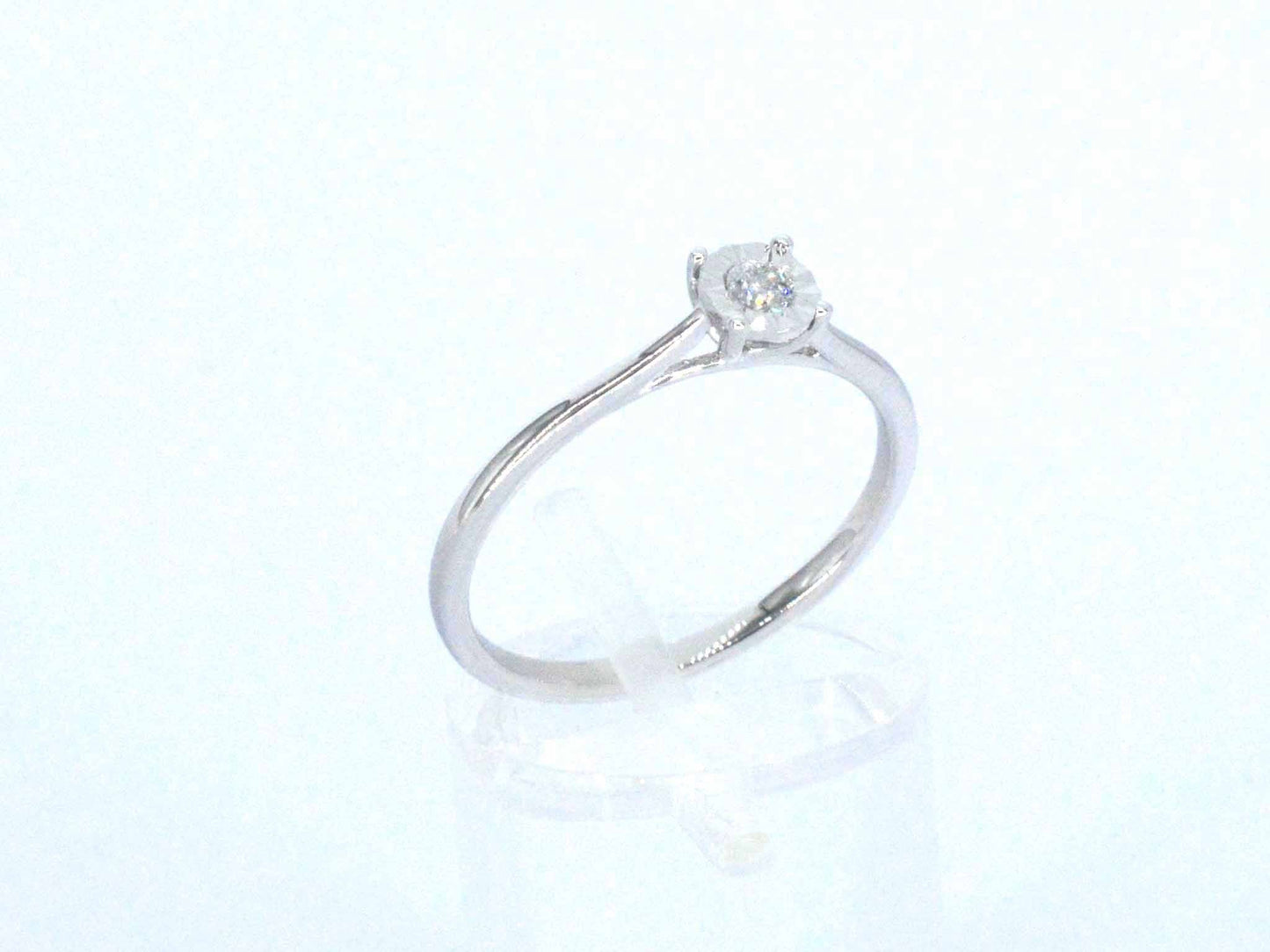 Witgouden solitaire ring met een briljant geslepen diamant