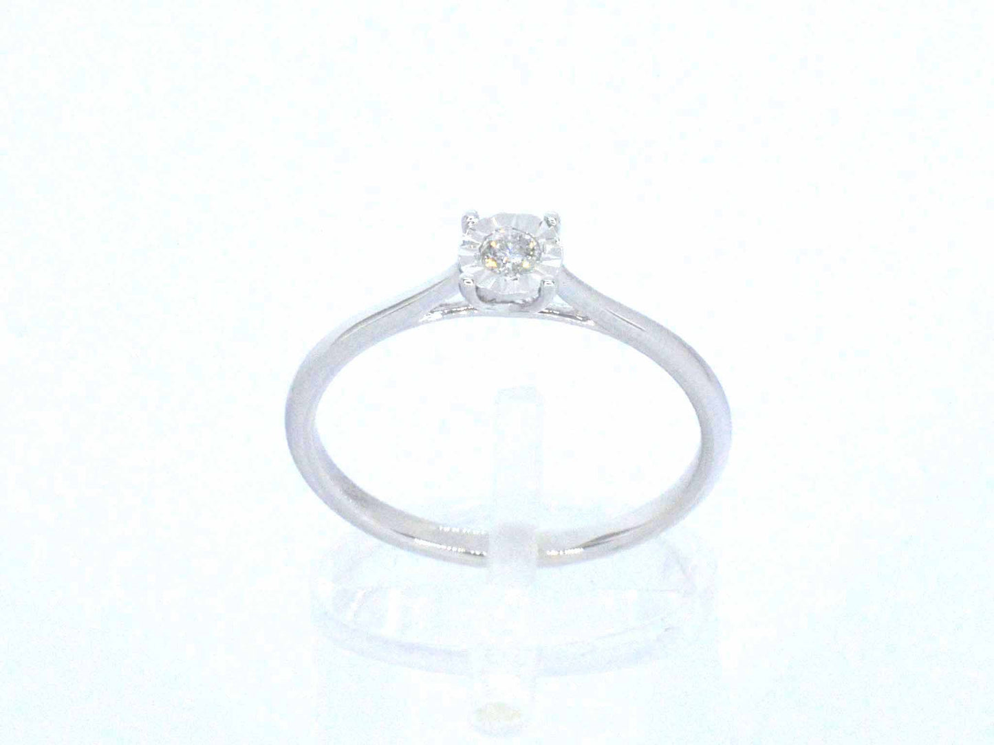 Witgouden solitaire ring met een briljant geslepen diamant
