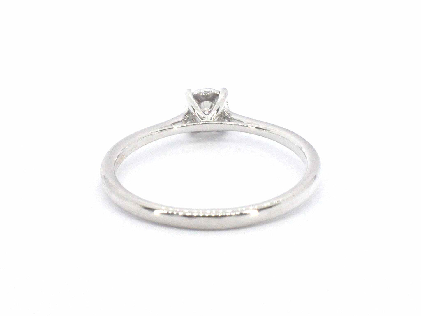 Witgouden solitaire ring met een briljant geslepen diamant