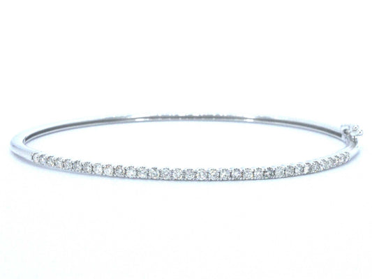 Witgouden bangle armband met natuurlijke briljant geslepen diamanten