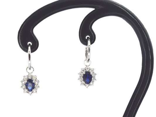 Witgouden oorhangers met natuurlijke diamanten en blauwe saffieren