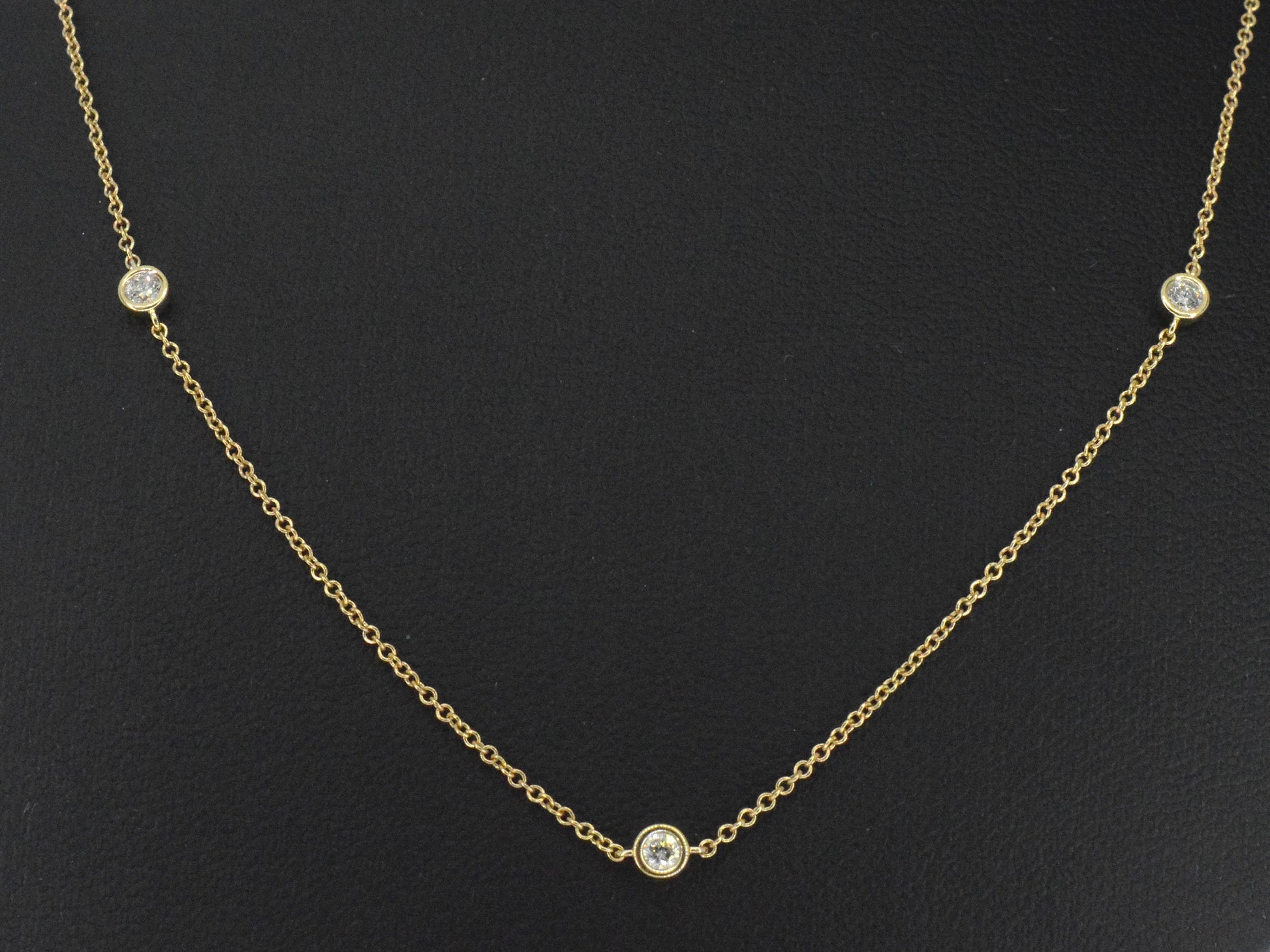 Gouden halscollier met natuurlijke diamanten