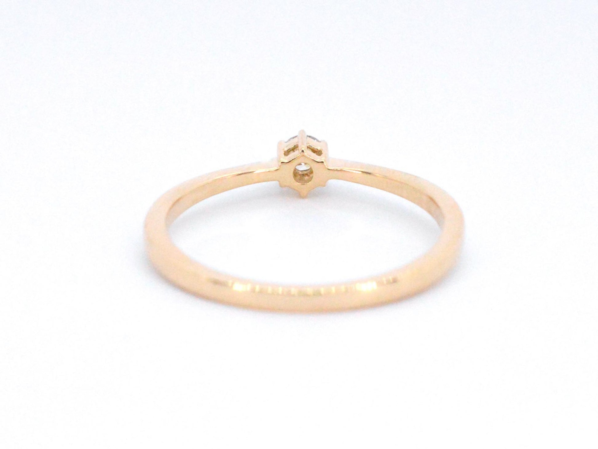 Gouden ring solitaire met een briljant geslepen diamant 2503-5