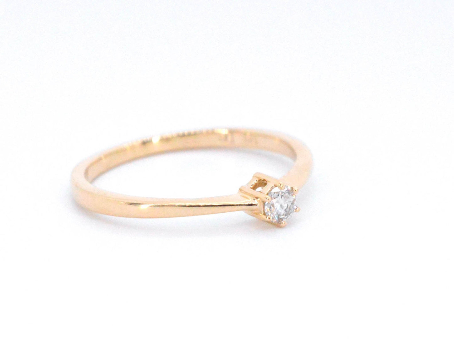 Gouden ring solitaire met een briljant geslepen diamant 2503-6