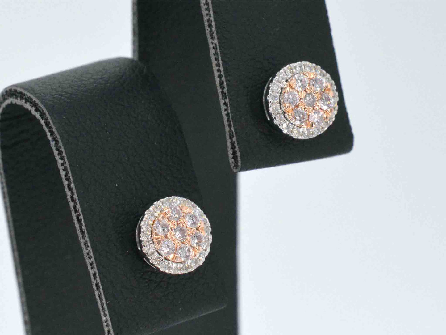 Witgouden oorbellen met natuurlijke roze en witte diamant