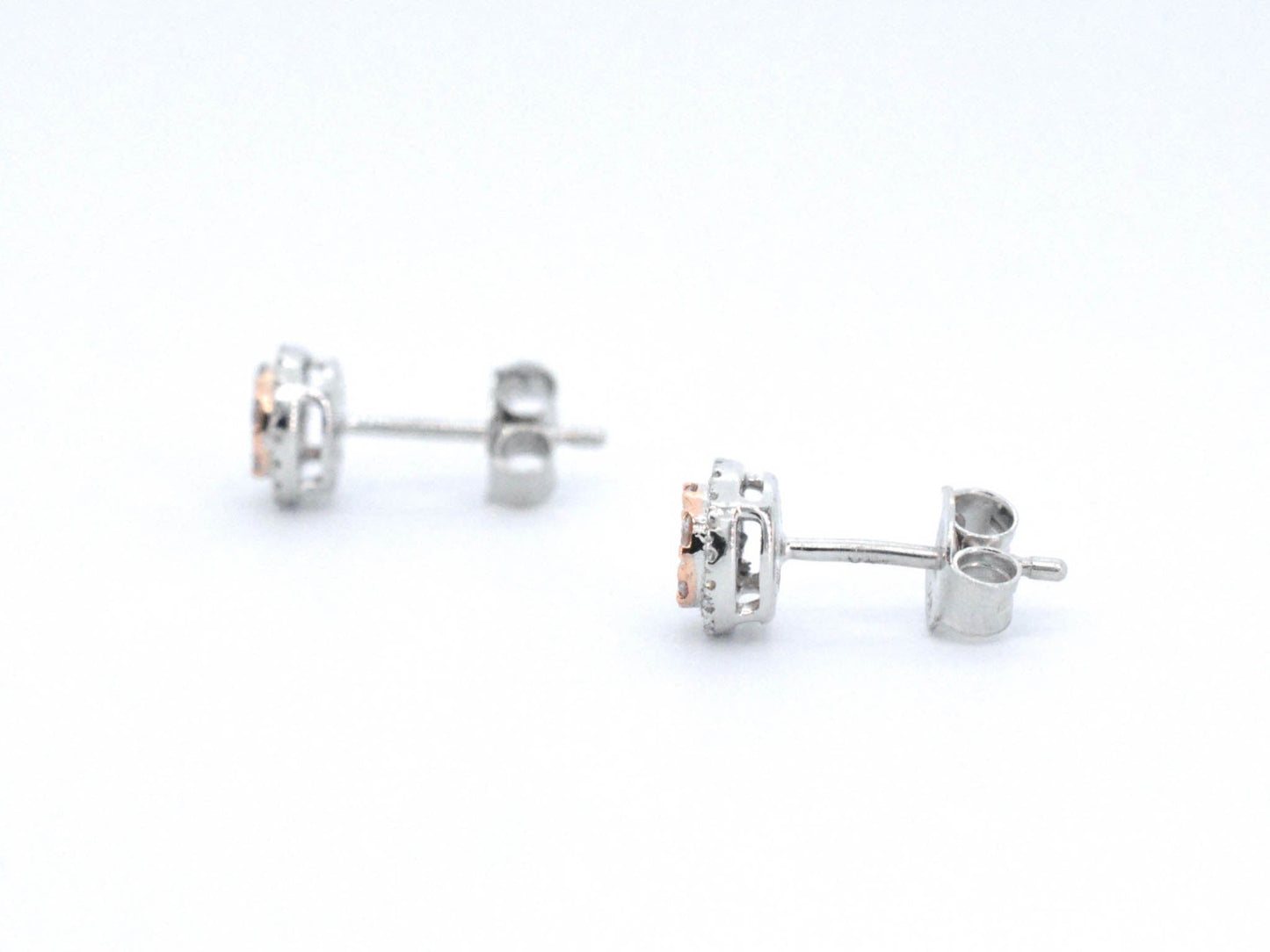 Witgouden oorbellen met natuurlijke roze en witte diamant