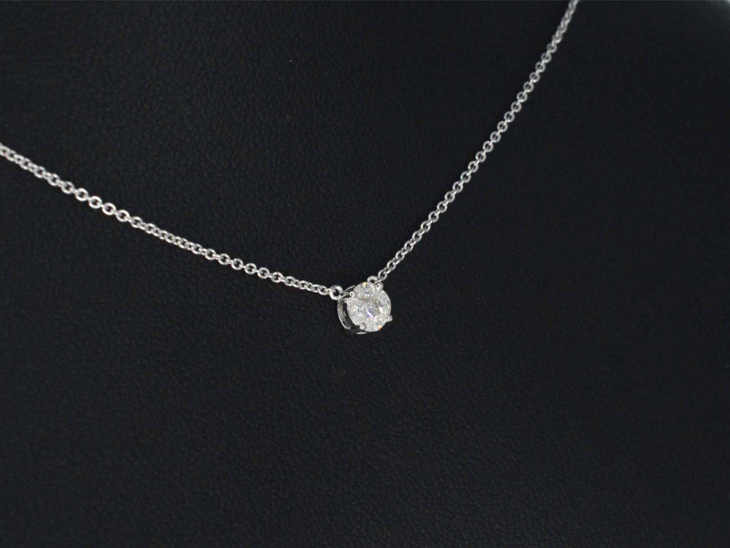 Witgouden ketting en hanger met diamant
