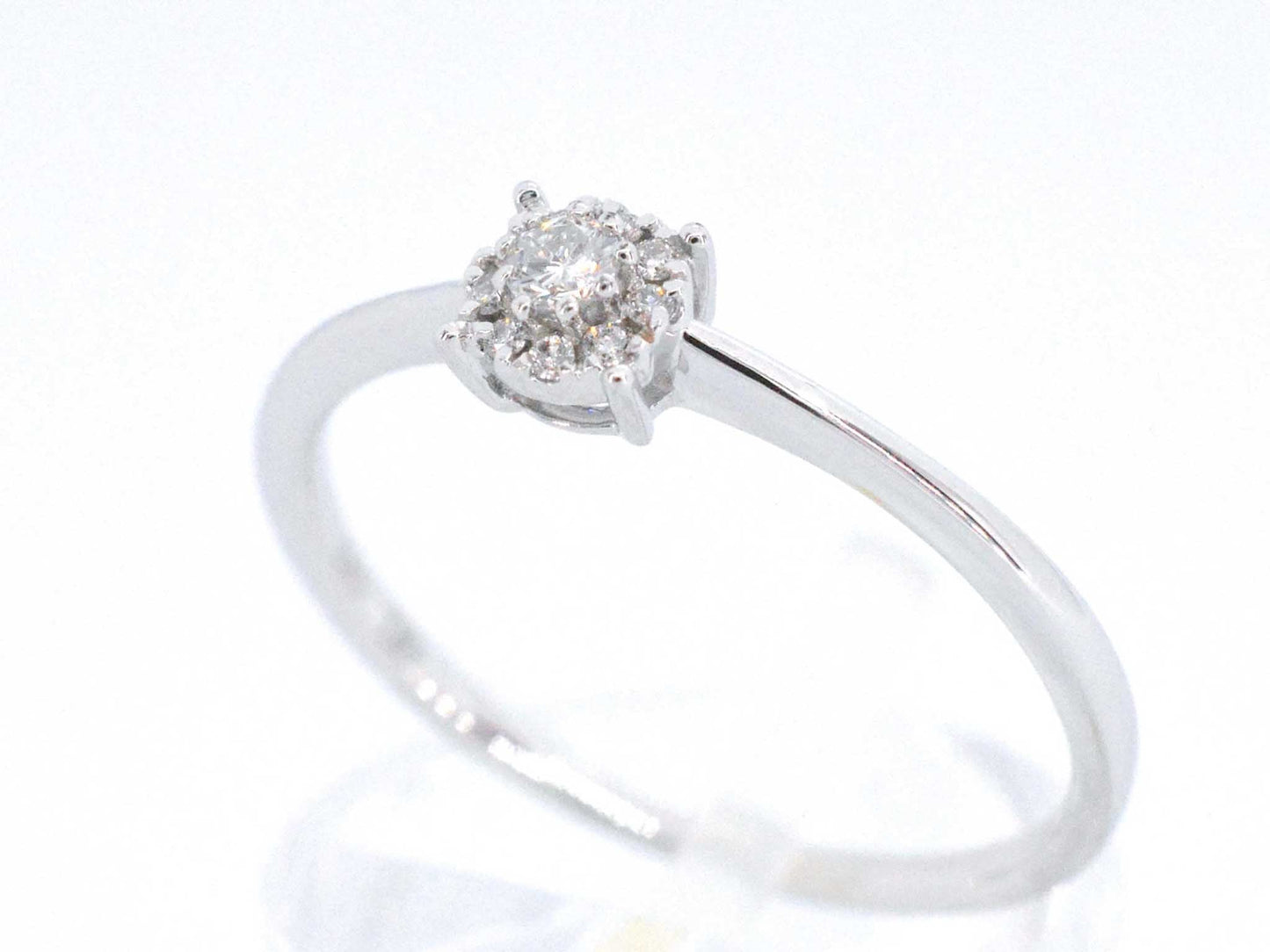 Witgouden ring met briljant geslepen diamant