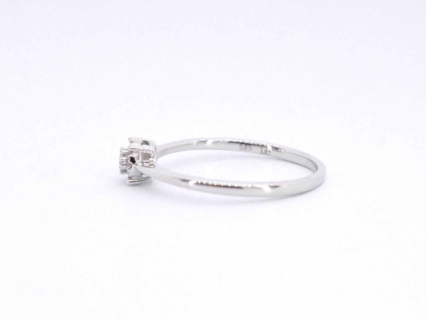Witgouden ring met briljant geslepen diamant